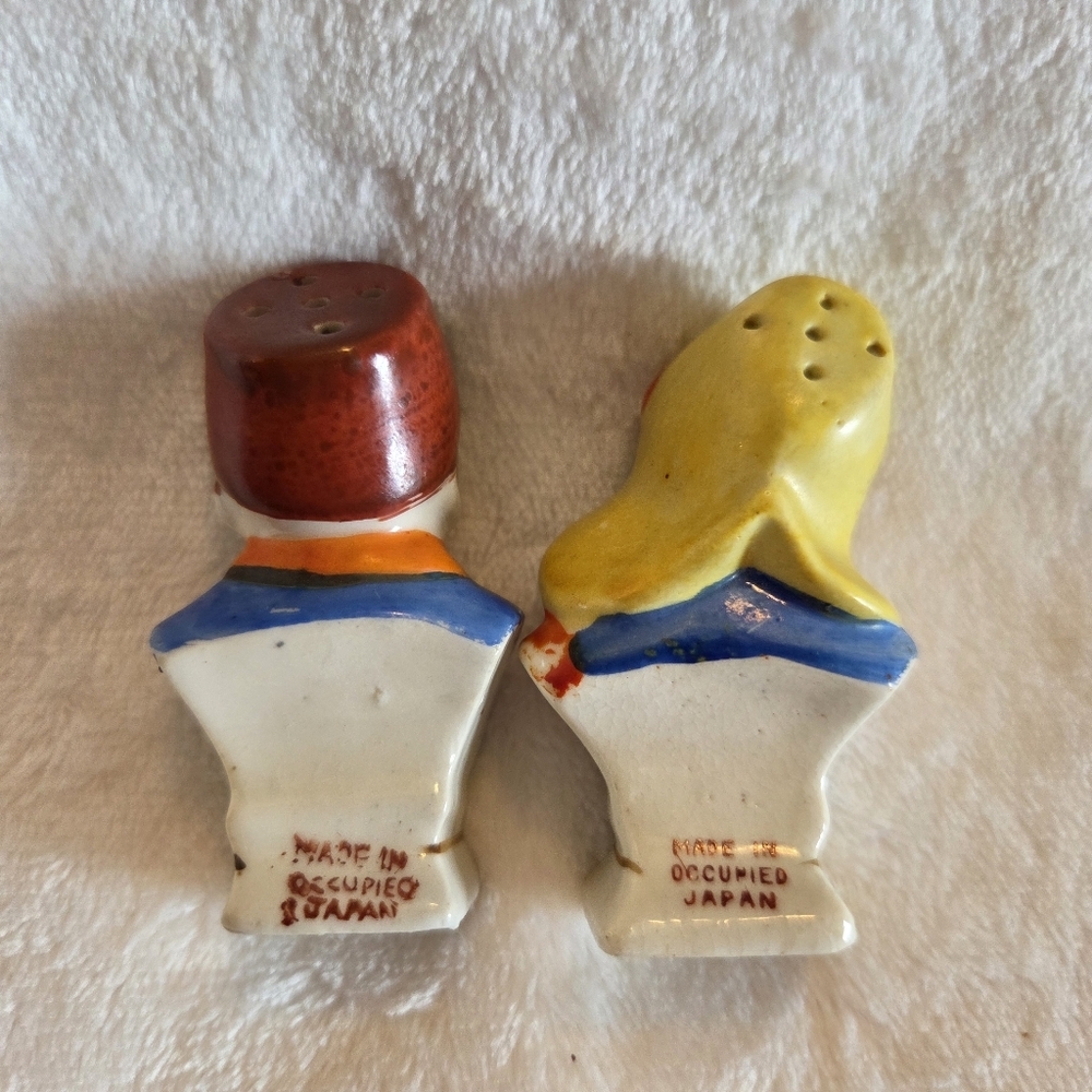 Salt & Pepper Shakers Man and Woman Bust Vintage Made In Occupied Japan Ceramic - Picture 4 of 10